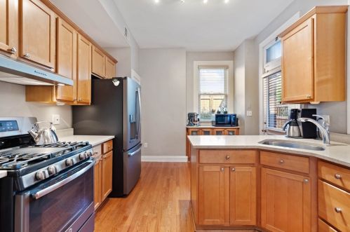 420 Tripoli St, Pittsburgh PA 15212-4855 exterior