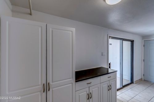 241 Bonanza Ave, Tucson AZ 85748-1901 exterior