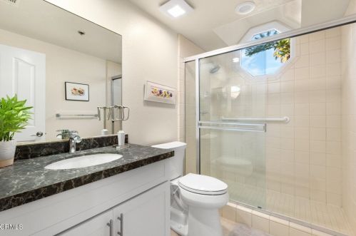 1743 Emerald Isle Way, Oxnard CA  93035-2972 exterior