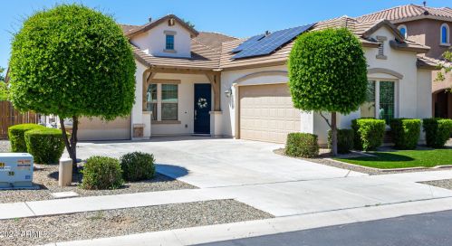 4820 Mingus Dr, Chandler, AZ 85249-2053