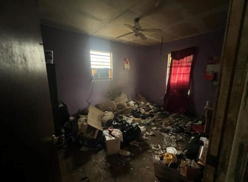 230 Joy St, San Antonio TX 78212-1552 exterior