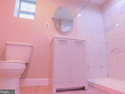 1904 2nd St, Philadelphia PA 19122-1939 exterior