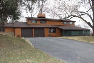 1220 87th St, Omaha NE  68114-1430 exterior