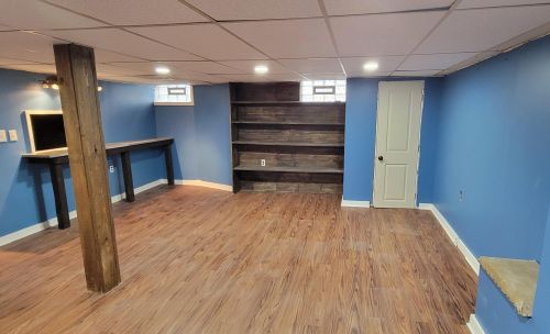 1039 Park St, Grand Rapids MI 49525-2635 exterior