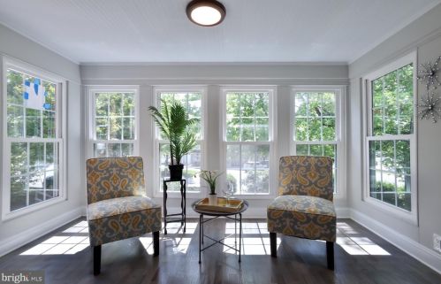 201 University Blvd, Silver Spring MD  20901-1945 exterior