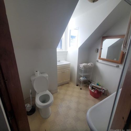 61 Whiting Ave, Torrington CT 06790-4921 exterior