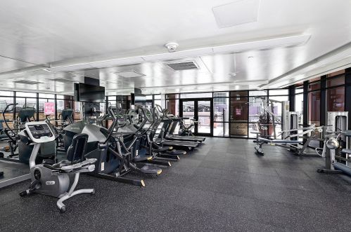 310 4th St, Phoenix AZ  85004-0610 exterior