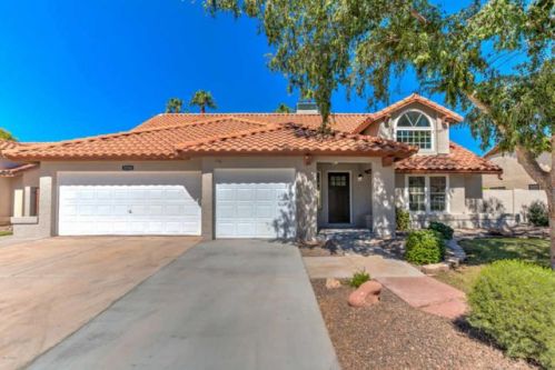 2724 Oakgrove Ln, Chandler, AZ 85224-7863