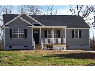 3820 Castlewood Rd, Richmond VA  23234-2612 exterior