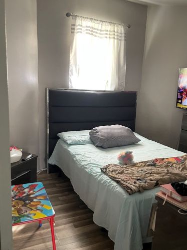 6759 Peoria St, Chicago IL 60621-1827 exterior