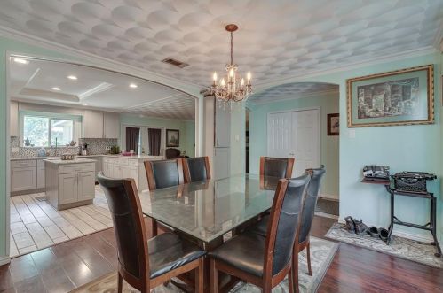 2108 11 St, Irving TX 75060-3529 exterior