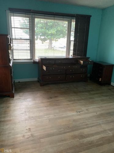 2201 Phillips Rd, Lithonia GA  30058-5349 exterior