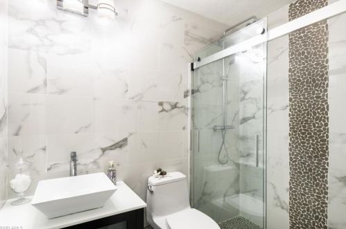 3521 8 Ave, Naples FL 34102-6803 exterior