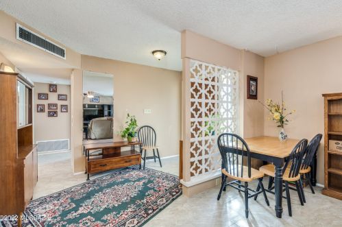 263 Abrego Dr, Green Valley AZ 85614-1504 exterior