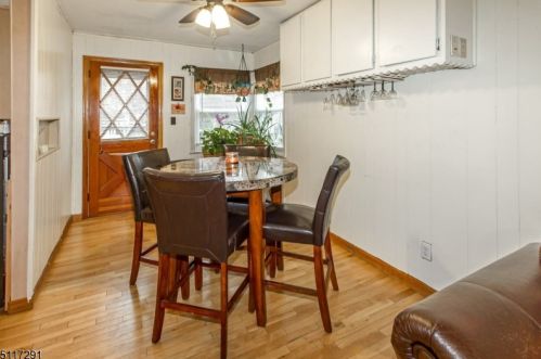 992 Milton Blvd, Rahway NJ 07065-1721 exterior