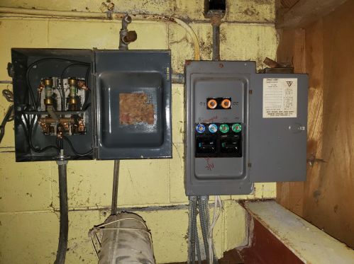 3441 82nd St, Milwaukee WI  53219-3835 exterior