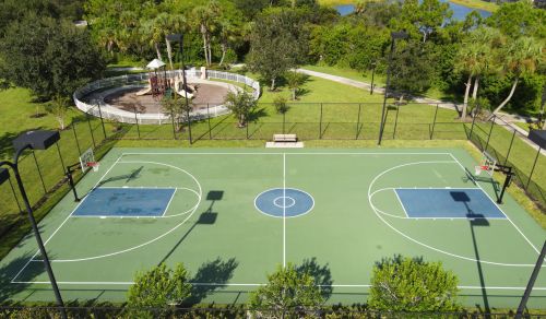 10760 Hartwick Dr, Fort Pierce FL 34987-1923 exterior