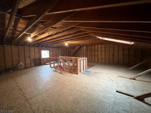 132 Shawnee Trl, Wharton NJ  07885-2934 exterior