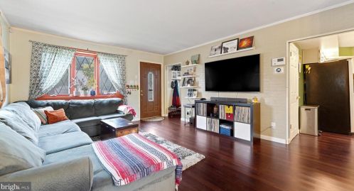 659 Independence Ave, Trenton, NJ 08610-4201