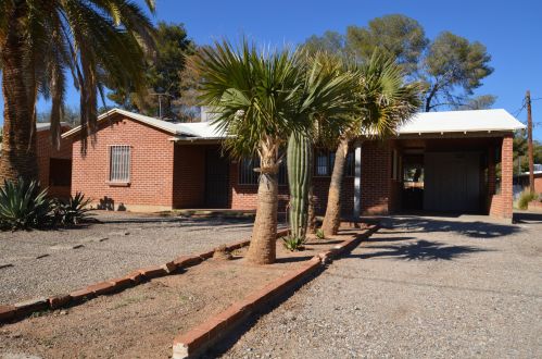 1719 Hedrick Dr, Tucson AZ  85719-2765 exterior