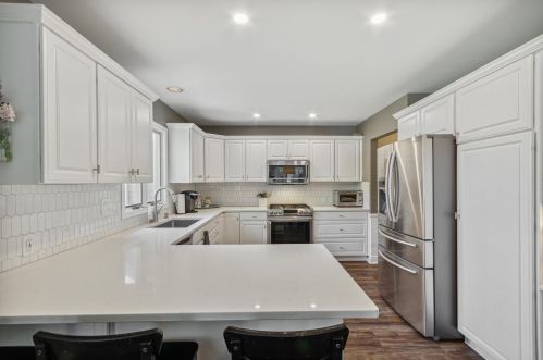 1551 Leffingwell Ave, Grand Rapids MI 49525-4530 exterior