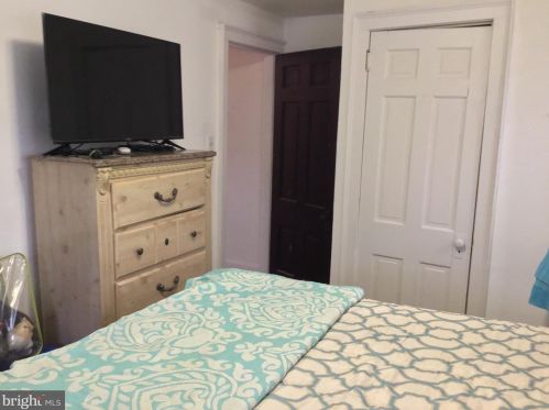 2790 Constitution Rd, Camden NJ 08104-2985 exterior