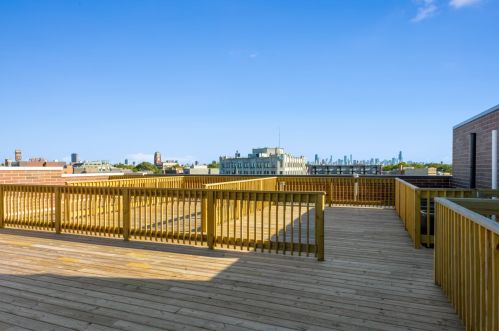 4024 Lincoln Ave, Chicago IL  60618-3010 exterior