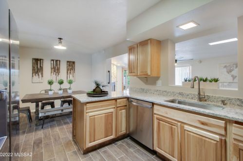 6441 Calle Altair, Tucson AZ  85710-5237 exterior