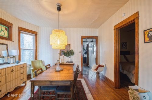 3251 Eastwood Ave, Chicago IL 60625-4412 exterior