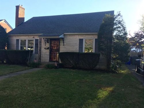 732 Lynn Rd, Lexington, KY 40504-3612