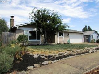 4615 Concord St, Eugene, OR 97402-1440