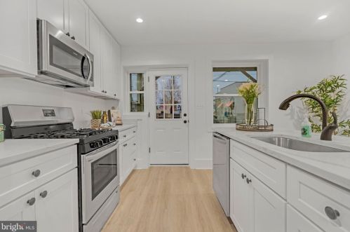 1271 16th St, Washington DC  20002-2556 exterior