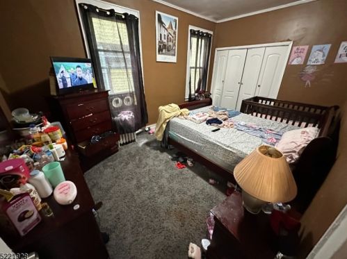 322 Vermont Ave, Irvington NJ 07111-2563 exterior