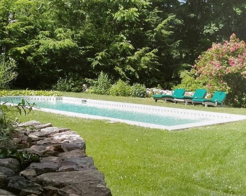 212 Main St, Ridgefield CT 06877-4922 exterior