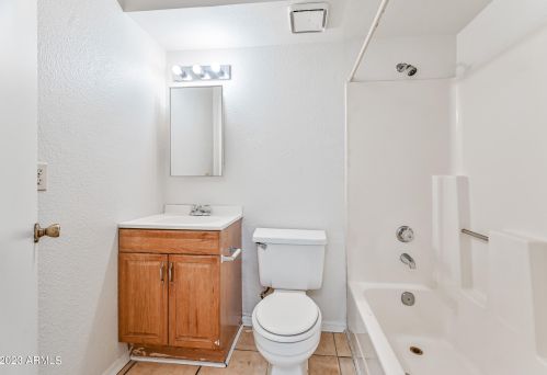 10802 16th Ave, Phoenix AZ  85029-5071 exterior