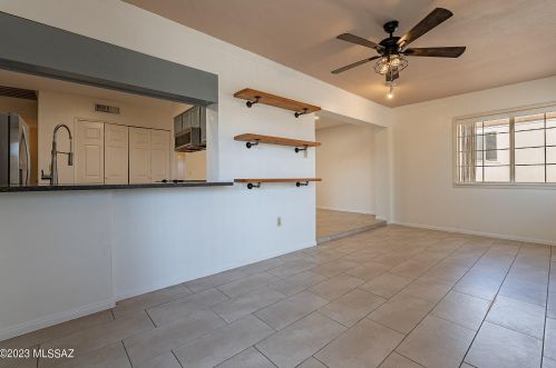 4801 Red Wolf Dr, Tucson AZ  85742-8825 exterior