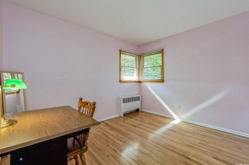 9 Diellen Ct, Commack NY 11725-3905 exterior