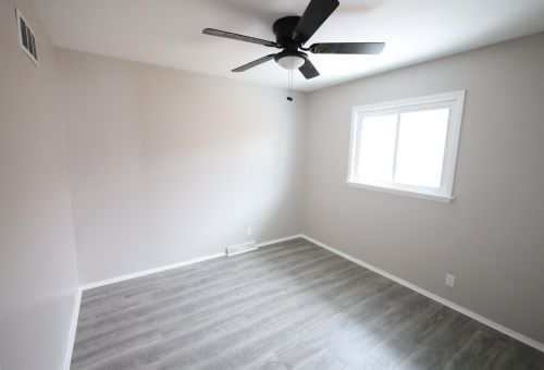 5015 85th St, Milwaukee WI  53225-4210 exterior