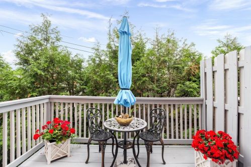 2713 Laclede Station Rd, Saint Louis MO  63143-2826 exterior