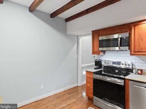 659 Columbus St, Alexandria VA  22314-1848 exterior