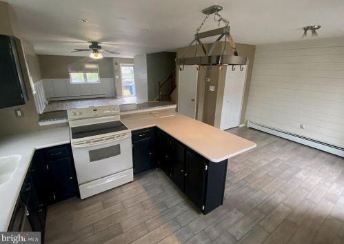 3106 Walnut Ridge Est, Pottstown PA  19464-3073 exterior