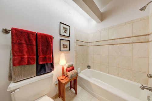 4561 Clf Rdg Ct, Saint Paul MN 55123-1811 exterior