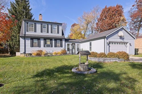 2748 Bonnie Brook Ln, Waukegan, IL 60087-2960