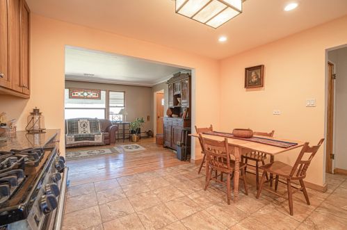 3760 115 Pl, Chicago IL 60655-6201 exterior