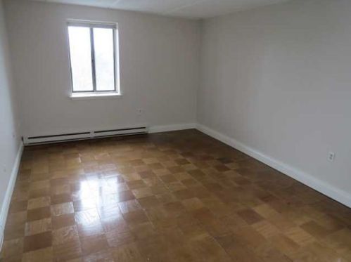 160 Academy St, Poughkeepsie NY  12601-4515 exterior