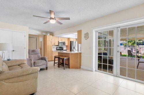 960 20 St, Boca Raton FL 33486-6832 exterior