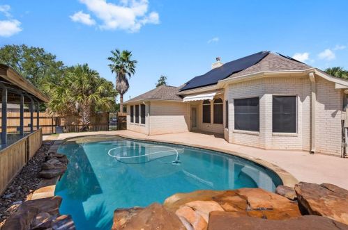 10823 Estelle Cir, Montgomery TX 77356-4721 exterior