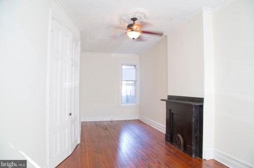 935 26th St, Philadelphia PA  19130-1301 exterior