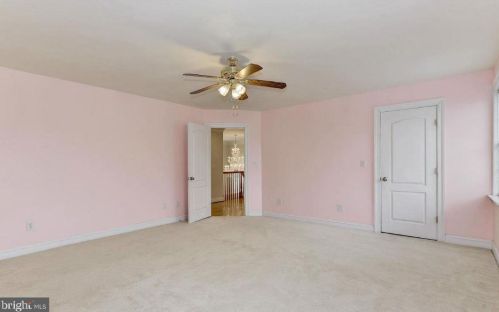 13779 Travilah Rd, Rockville MD  20850-3532 exterior