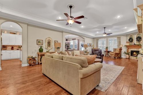 8702 Malardcrest Dr, Humble TX 77346-8106 exterior